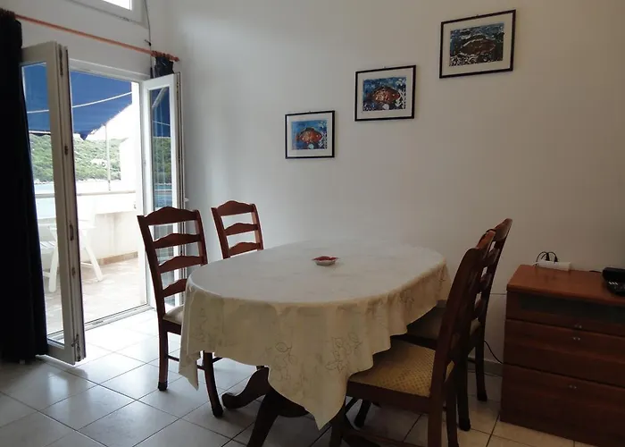 公寓 Livia Lastovo